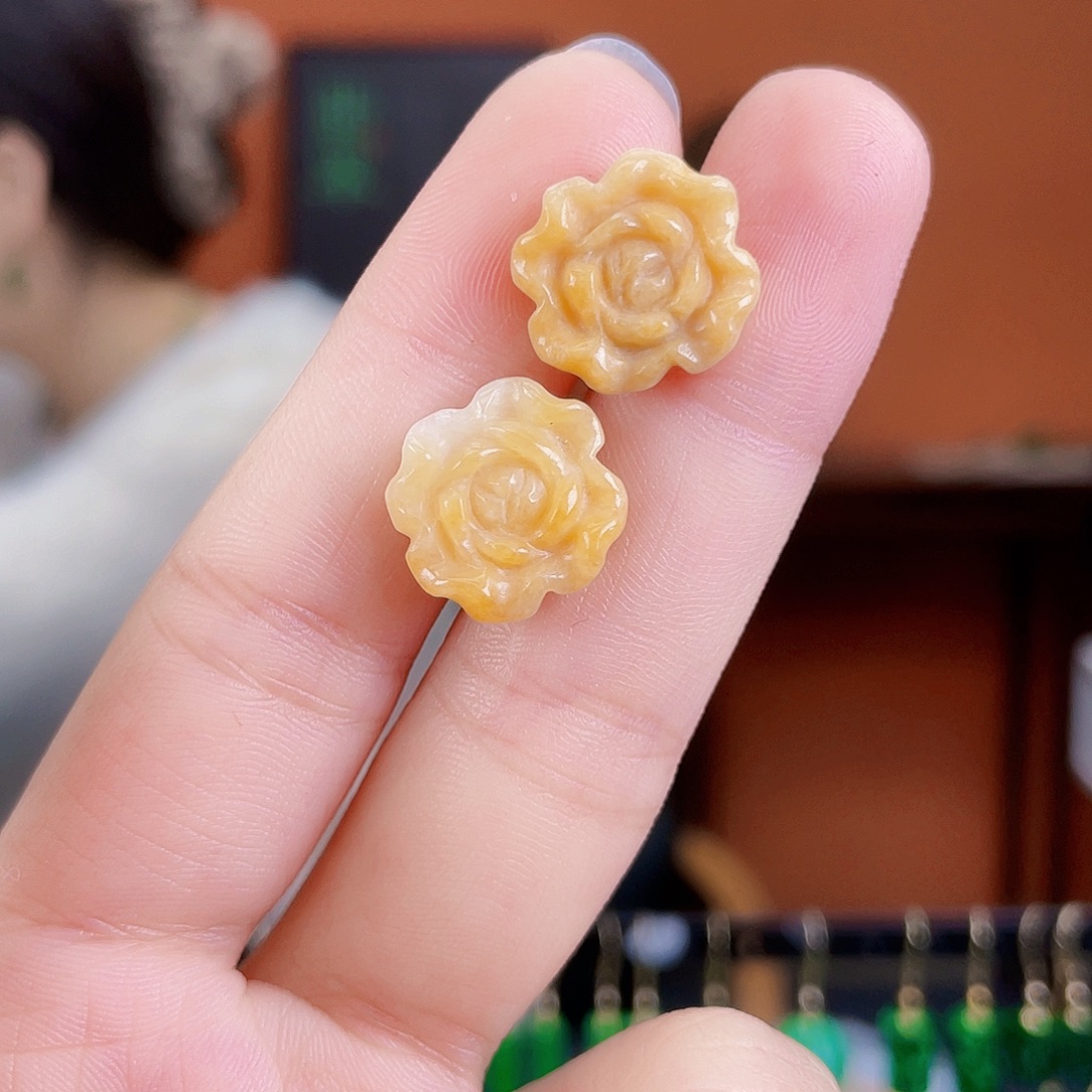 翡翠未镶嵌耳饰饰品