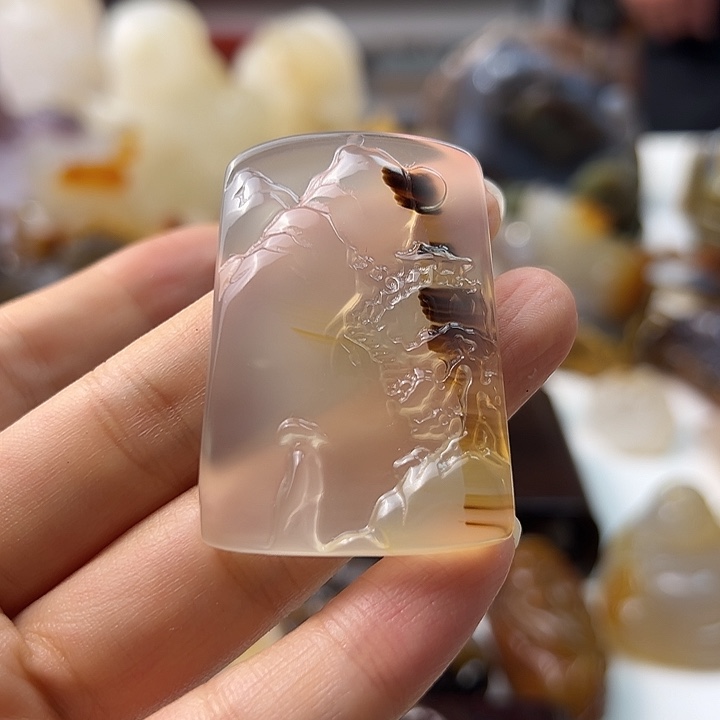 玛瑙/玉髓颈饰未镶嵌