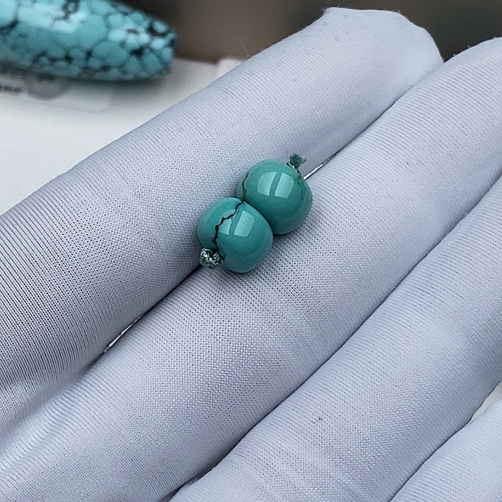 绿松石未镶嵌一套