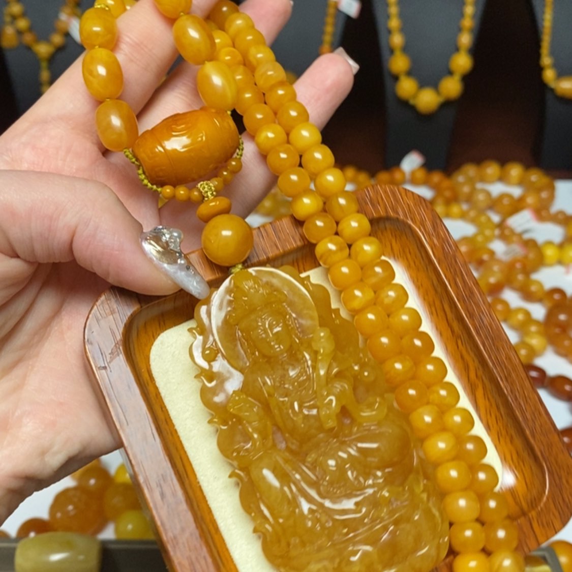 【闪购商品】蜜蜡颈饰未镶嵌项链