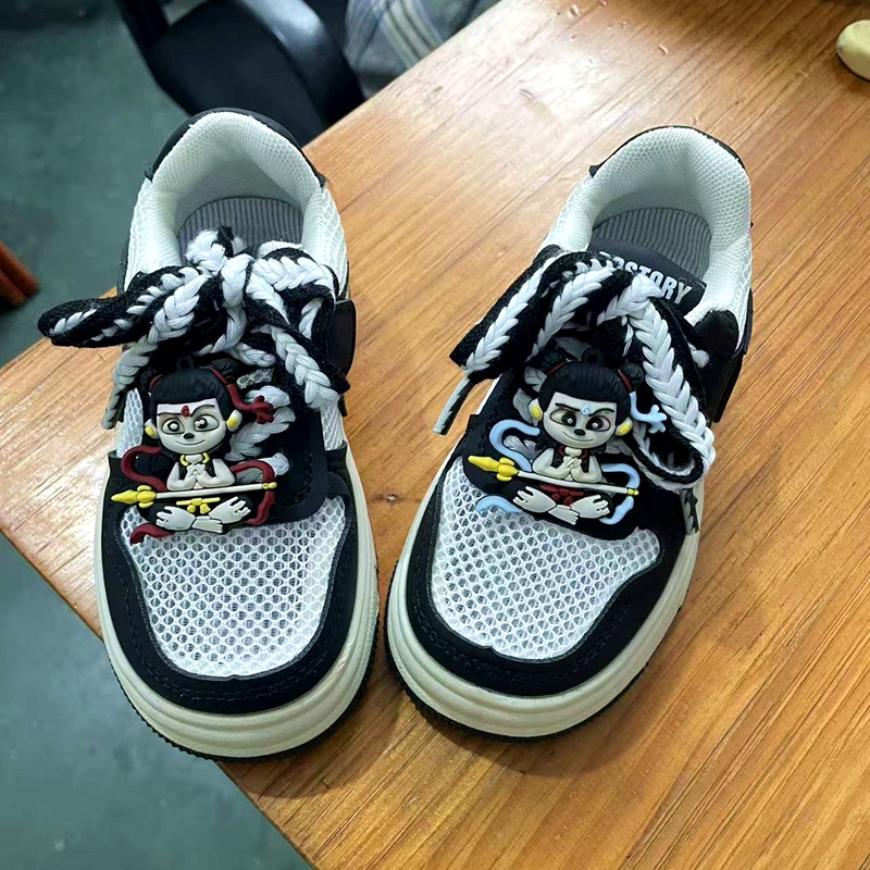 【 清仓儿童运动鞋 】透气男童网鞋软底防滑皮面女童板鞋学生小白鞋