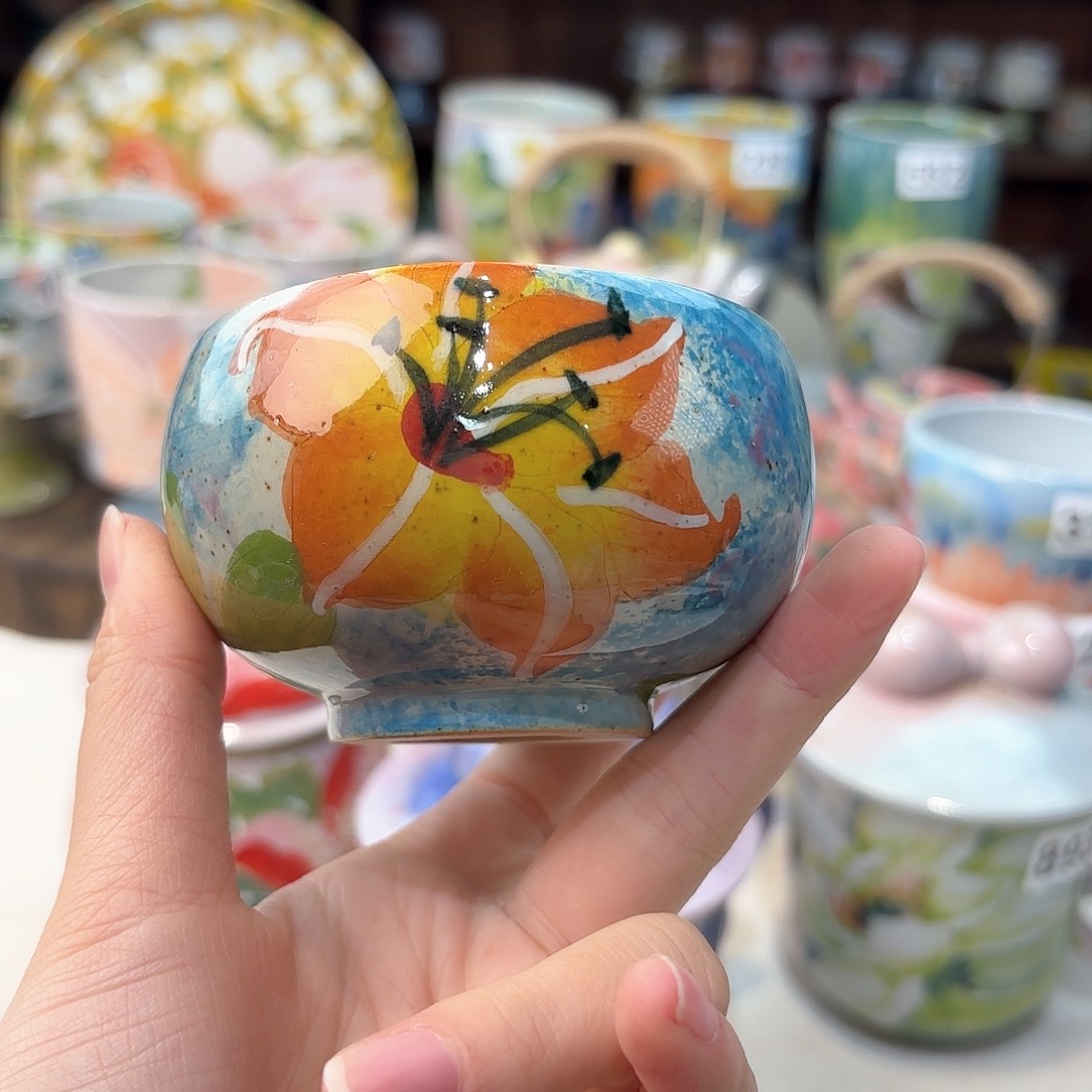 瓷片兔兔的小可爱太好看