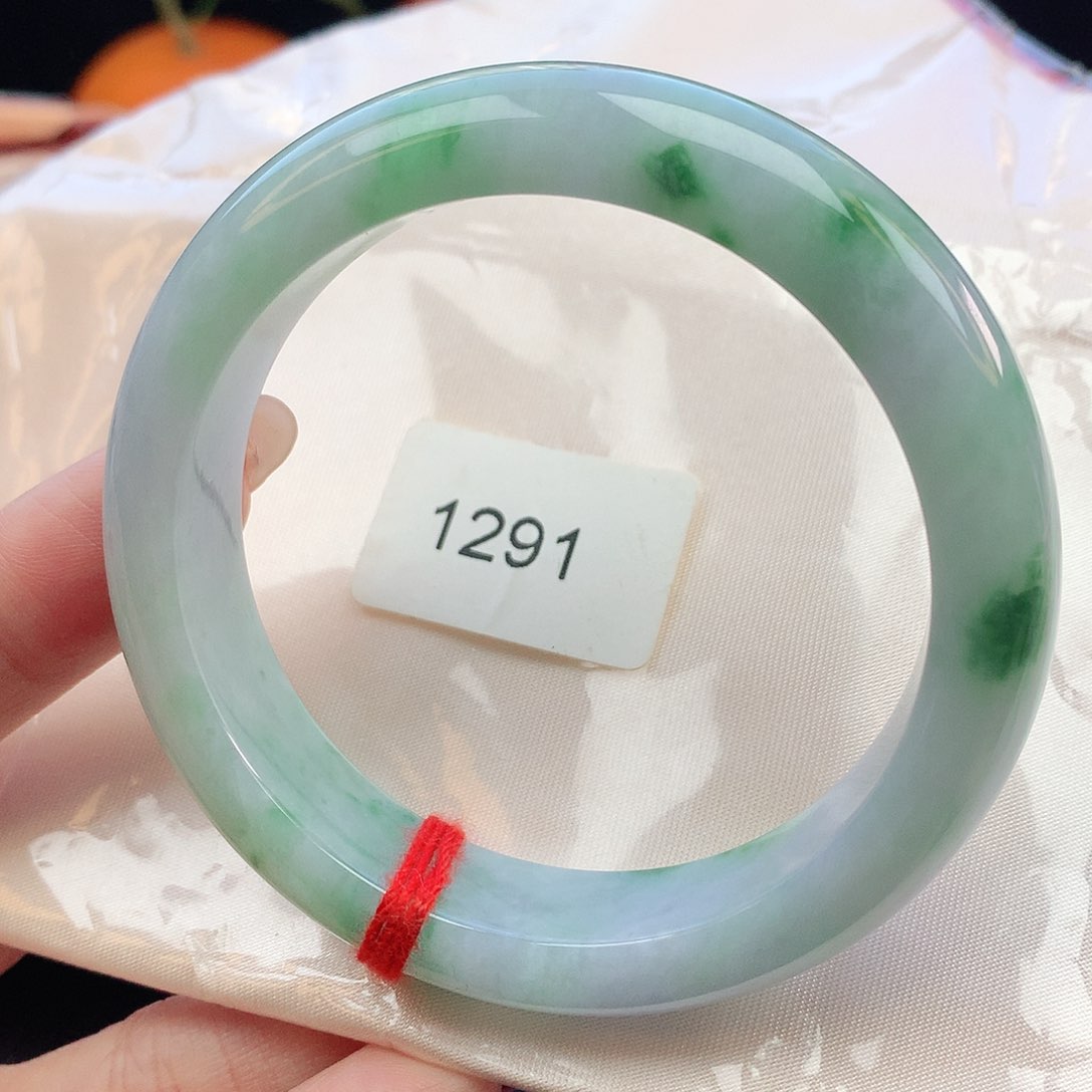 翡翠手镯未镶嵌57圈口881291