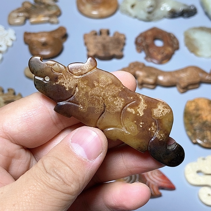 和田玉未镶嵌颈饰86