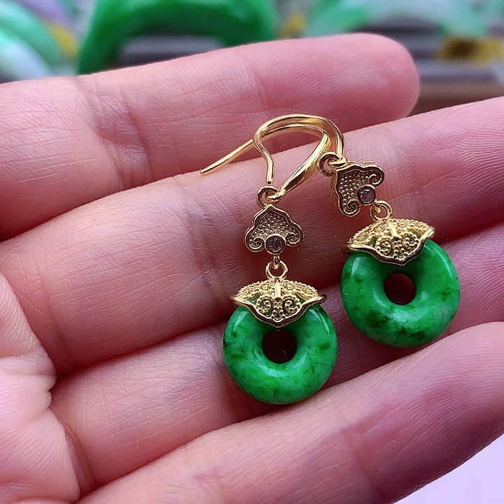 翡翠颈饰银S925镶嵌翡翠