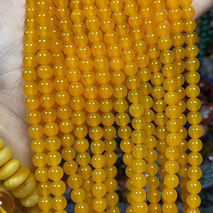 玛瑙/玉髓未镶嵌珠宝半成品A级黄玛瑙卡6mm一条