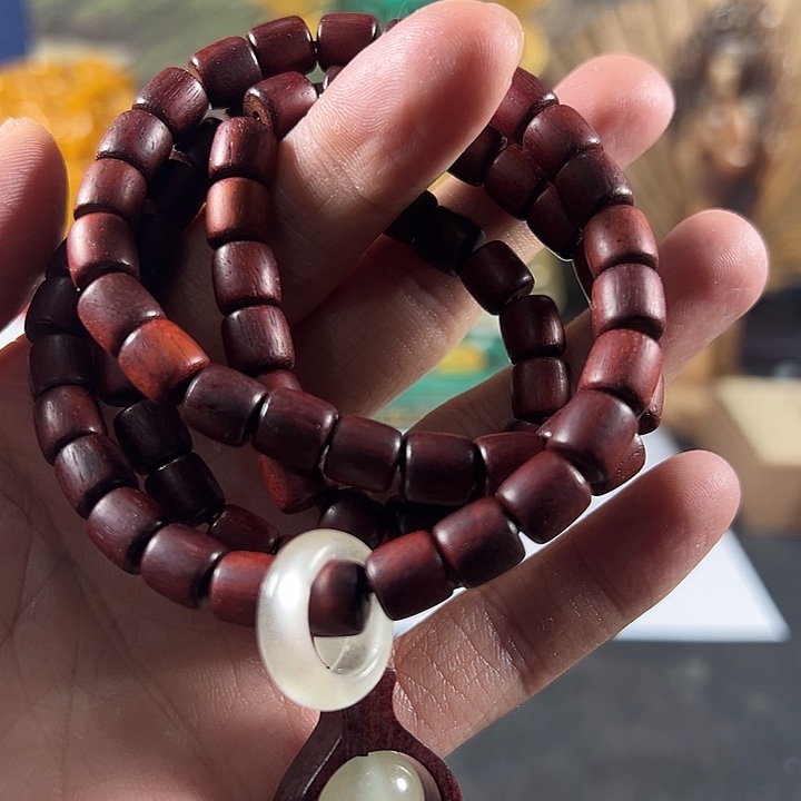 手串一百零八的紫色