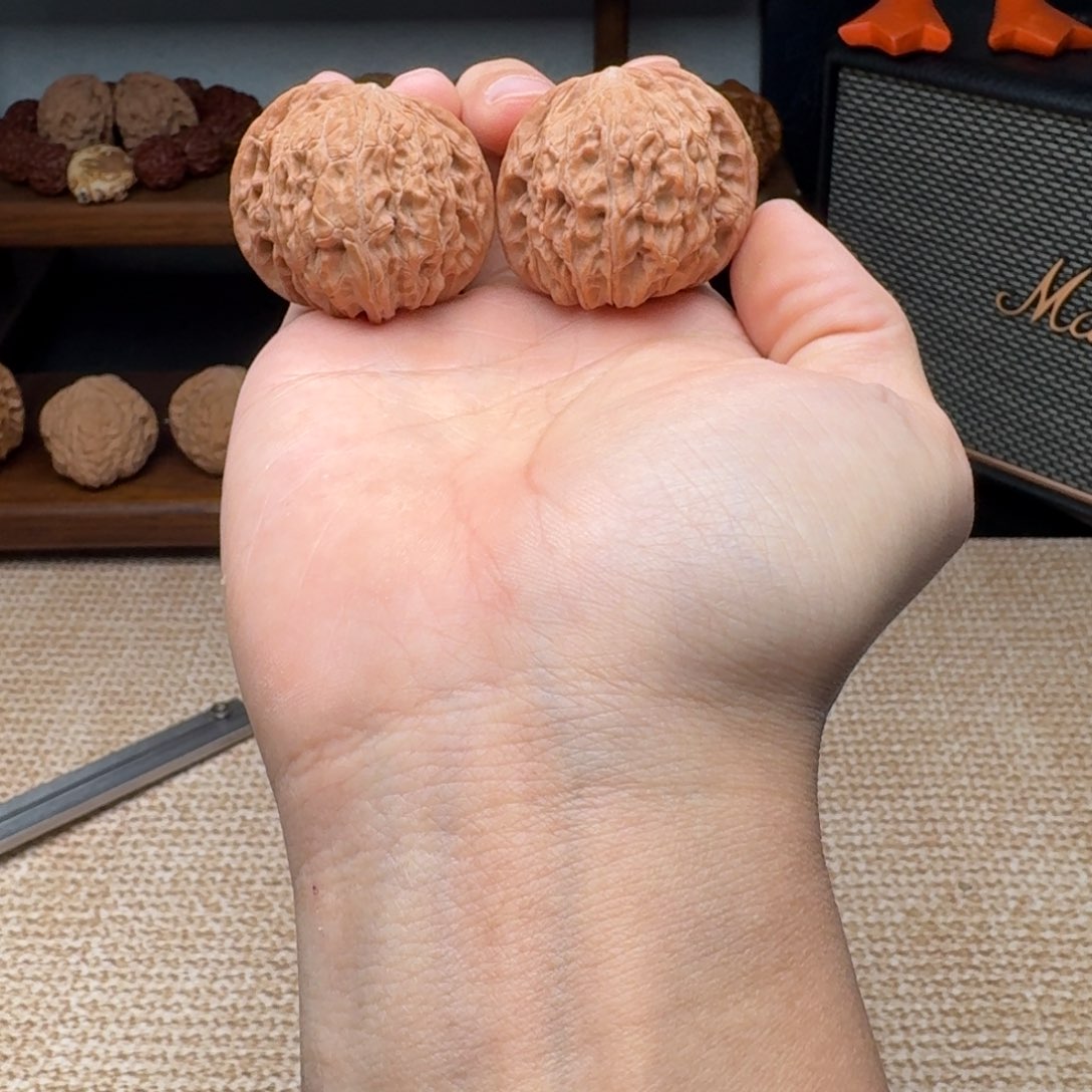 文玩核桃把件4104磨盘