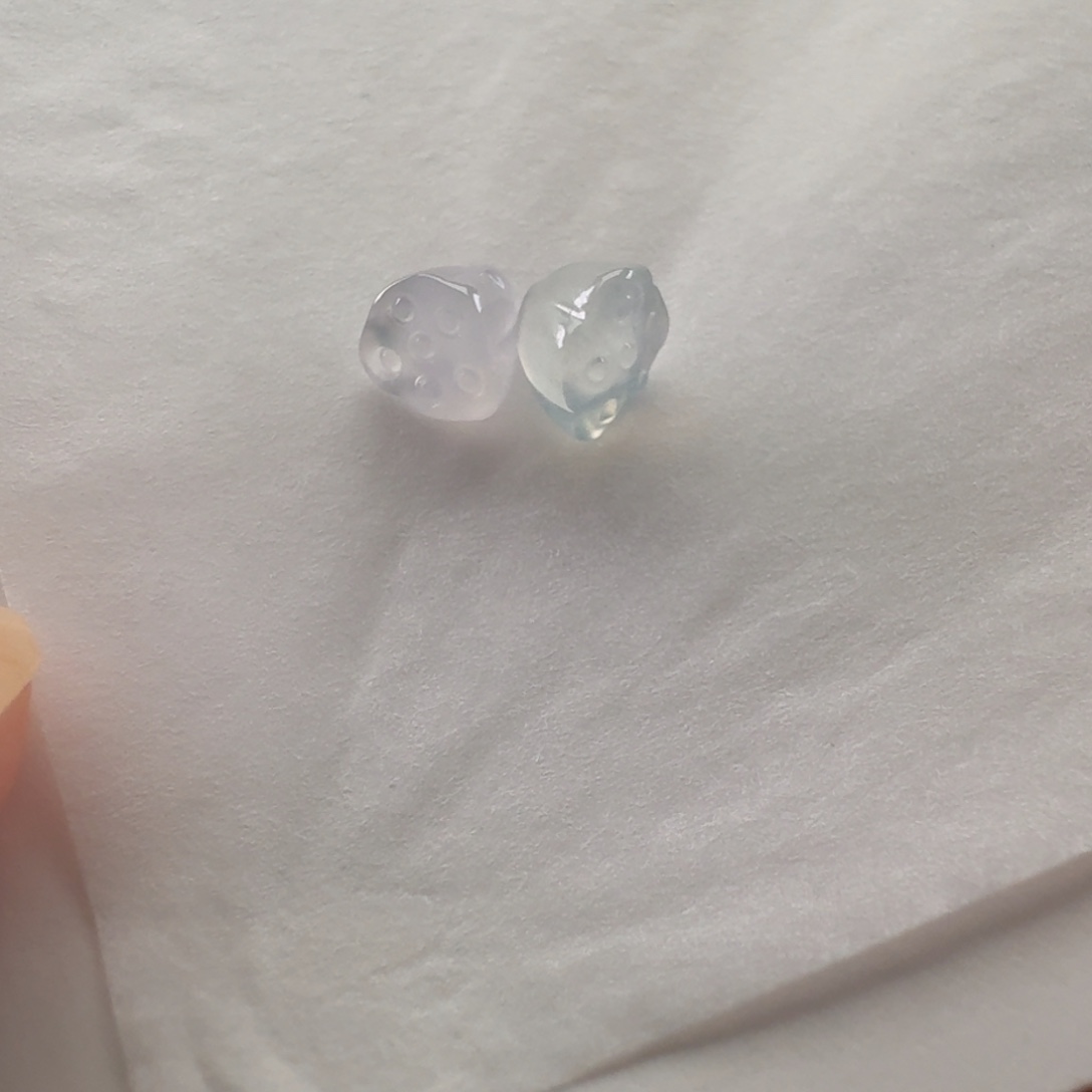 颈饰未镶嵌翡翠一对莲蓬