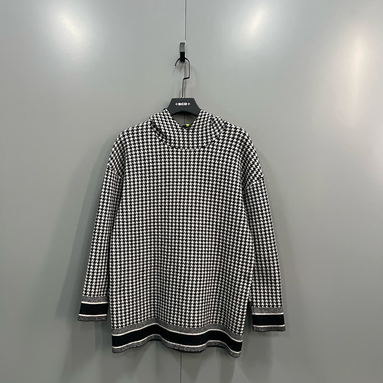 95新 DIOR/迪奥 （bb）201 山羊绒千鸟格背后logo标语帽衫 36码