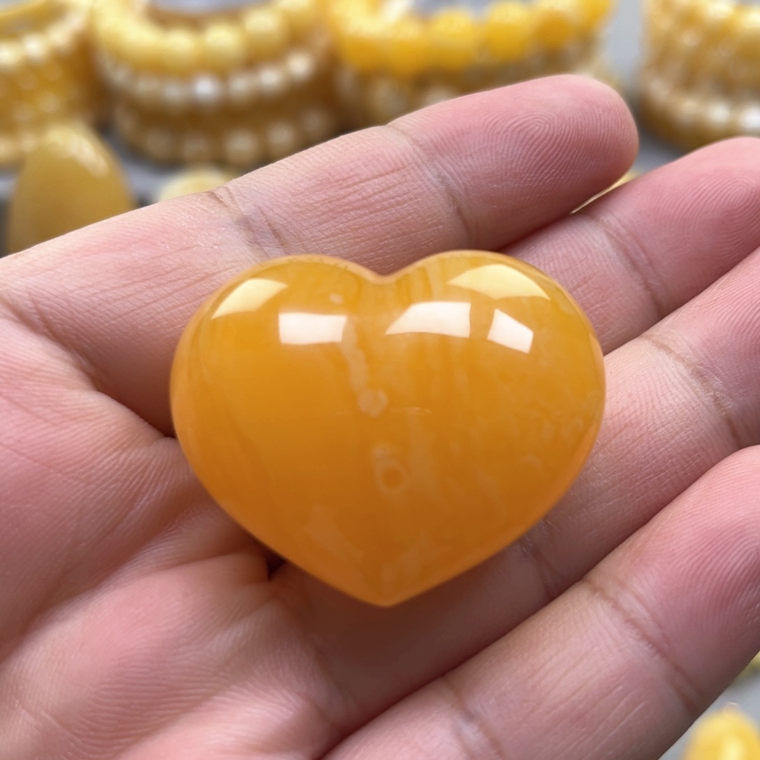 琥珀颈饰未镶嵌吊坠