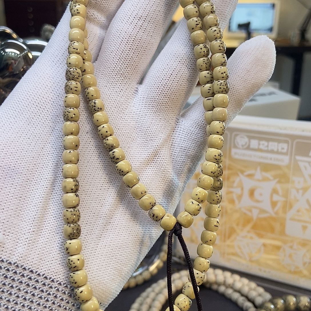 T***H星月菩提吊坠4678888899999999999