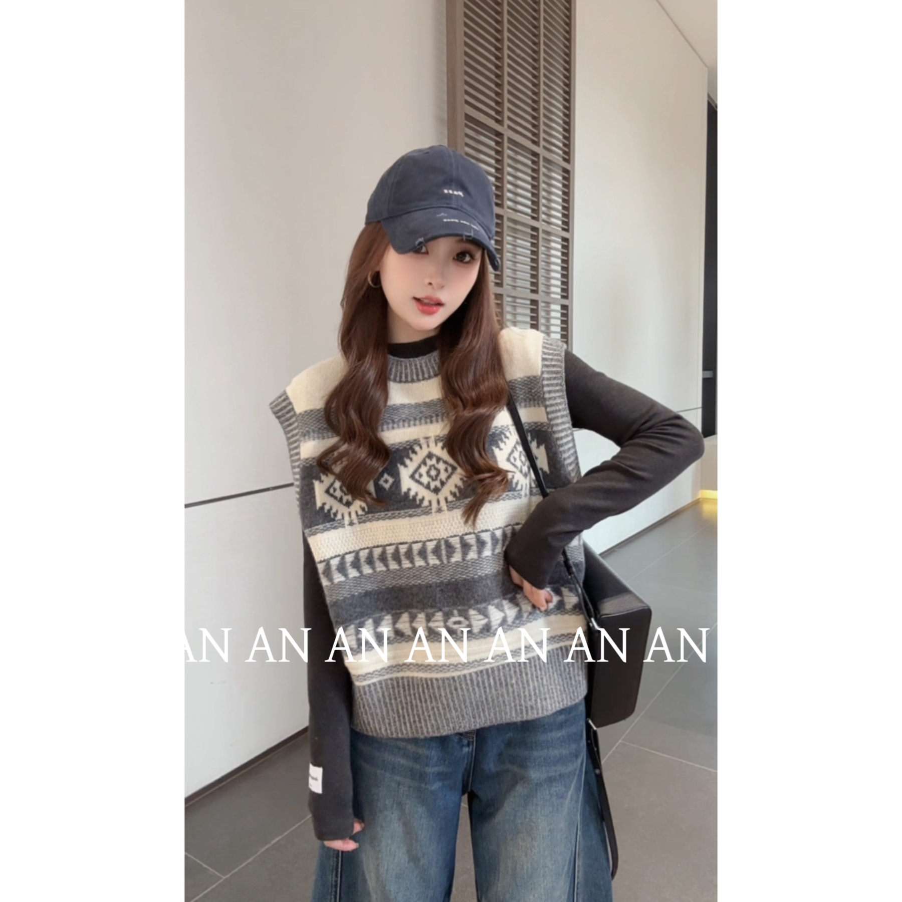 C12246新款高级感小众宽松叠穿菱格条纹毛衣马甲背心
