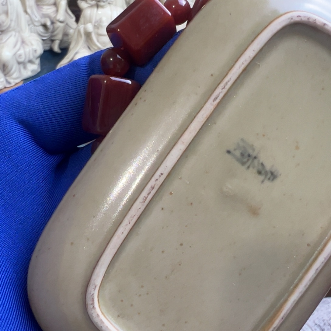 茶盏哈哈哈哈哈哈哈哈哈哈