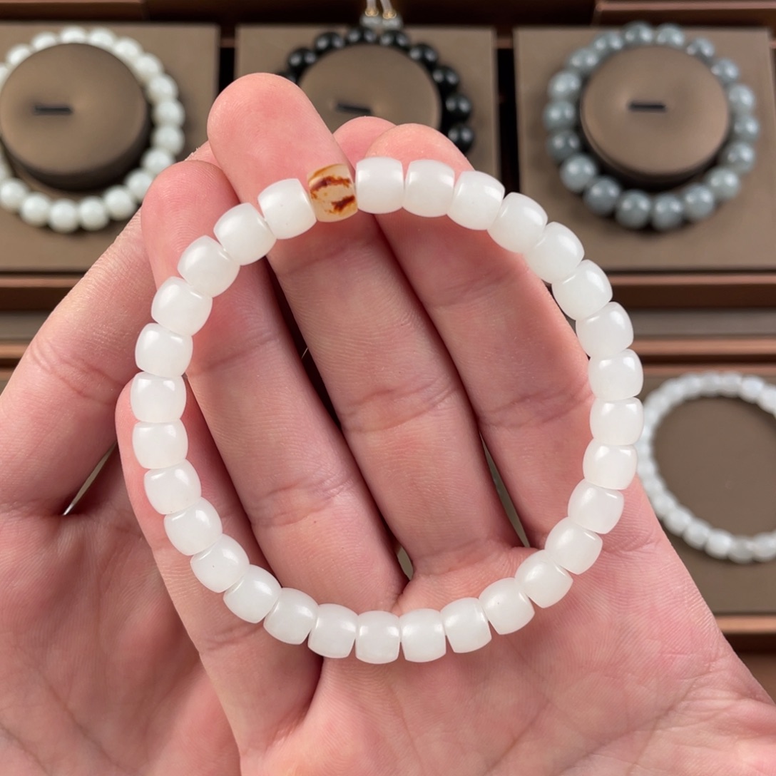 未镶嵌手串和田玉