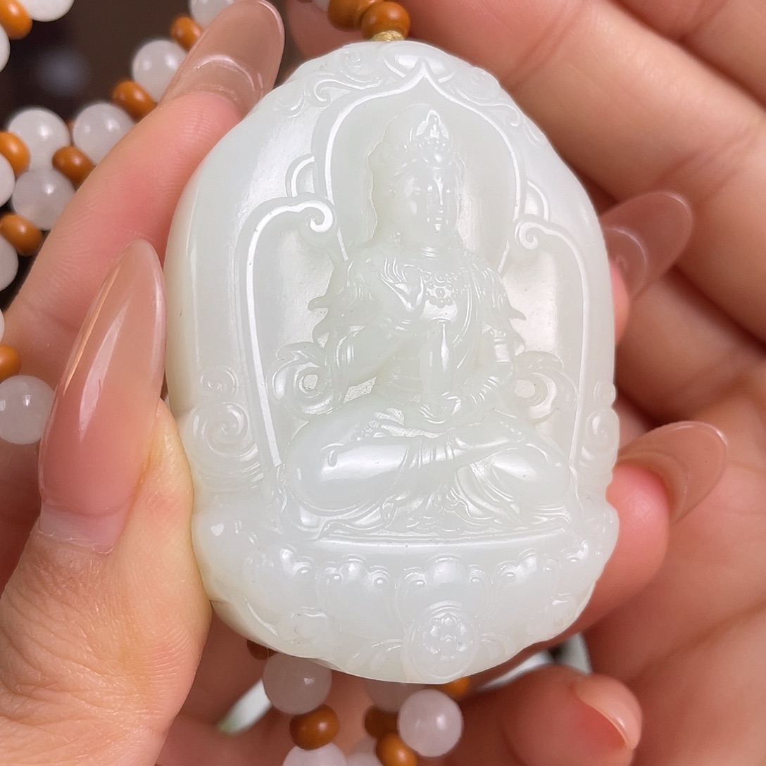 和田玉未镶嵌颈饰定制发货