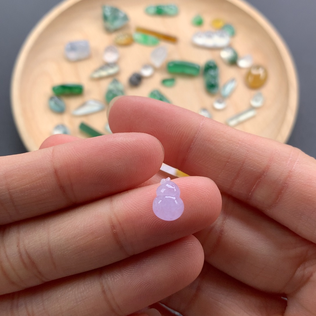 裸石翡翠紫色葫芦