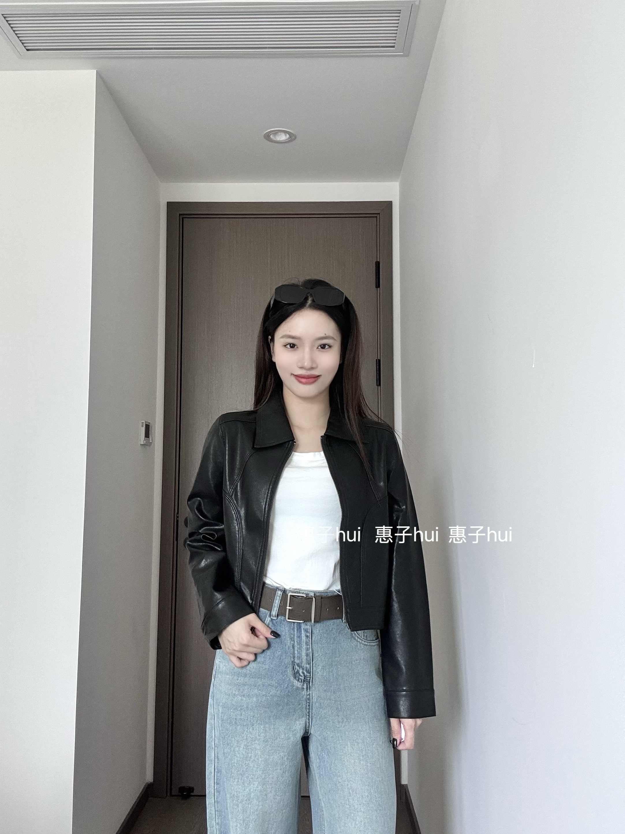 【88102】2025秋季新款短款皮衣外套 时尚翻领外套 洋气短款皮衣 