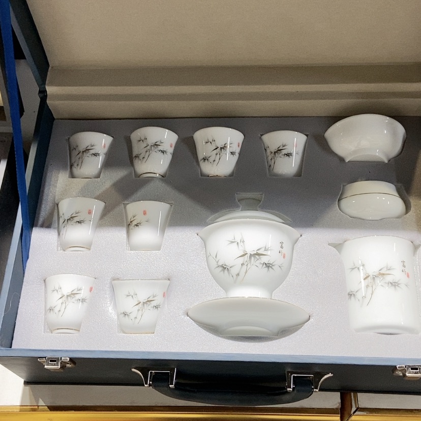 【闪购商品】你是个男人吧不是个女女人我