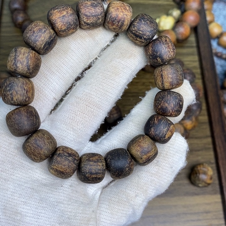 贡木手串/手链12/13黑油麻丝龙鳞