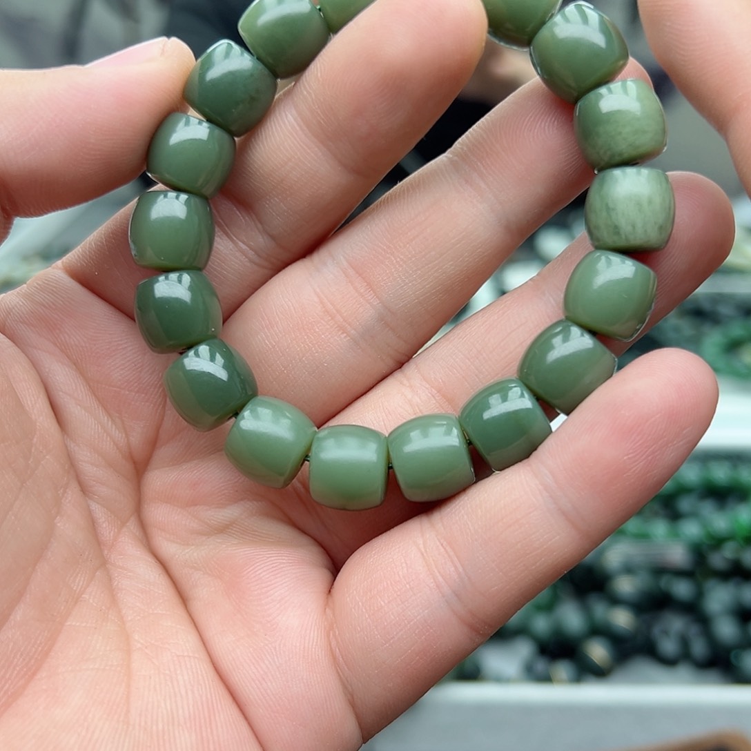 和田玉手串未镶嵌