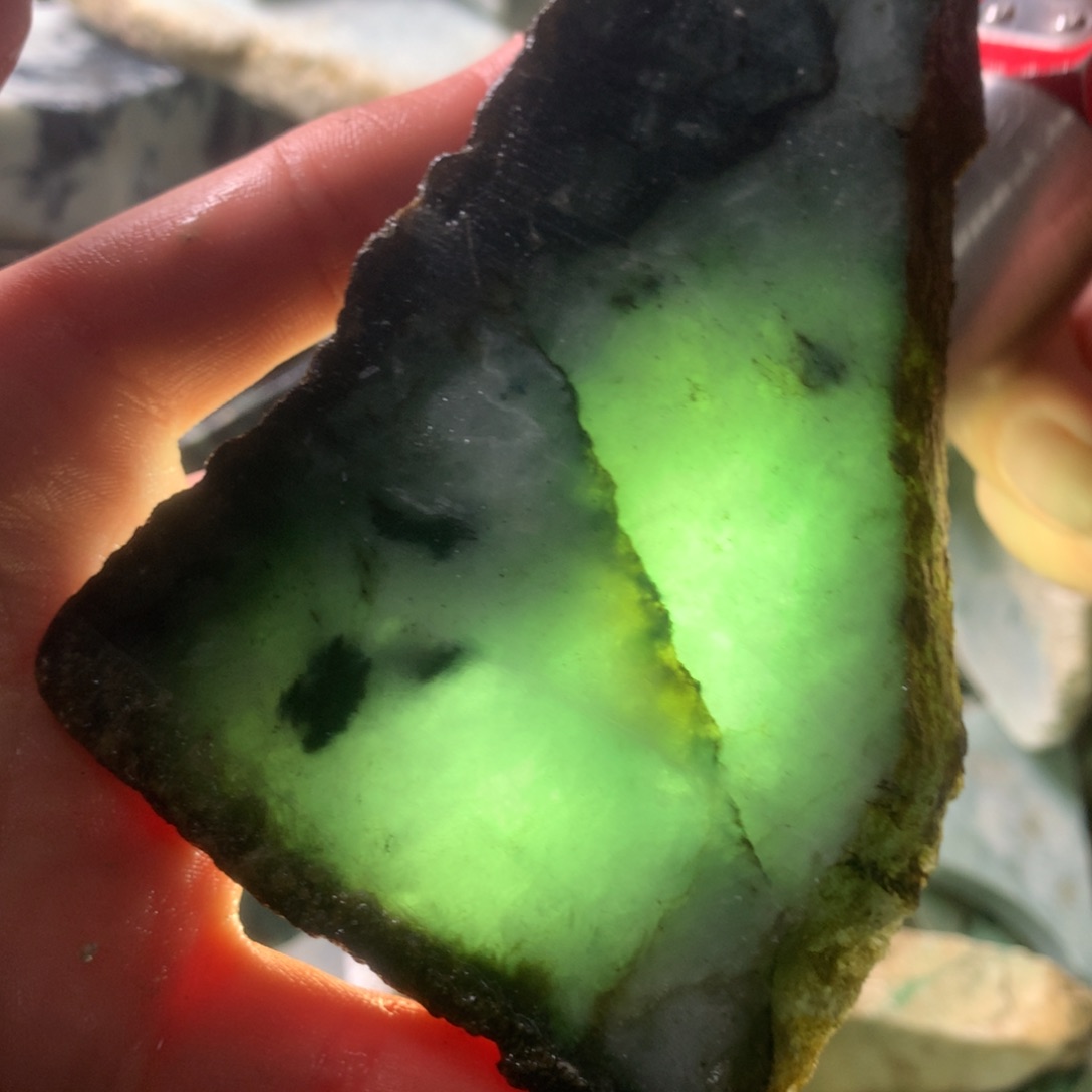 翡翠颈饰未镶嵌缅甸翡翠