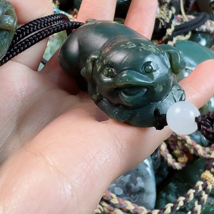 和田玉把件未镶嵌