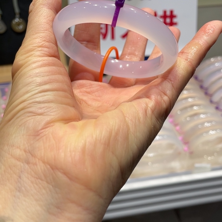 鈴***儿玛瑙/玉髓未镶嵌手镯@定向冰紫@【54.7】