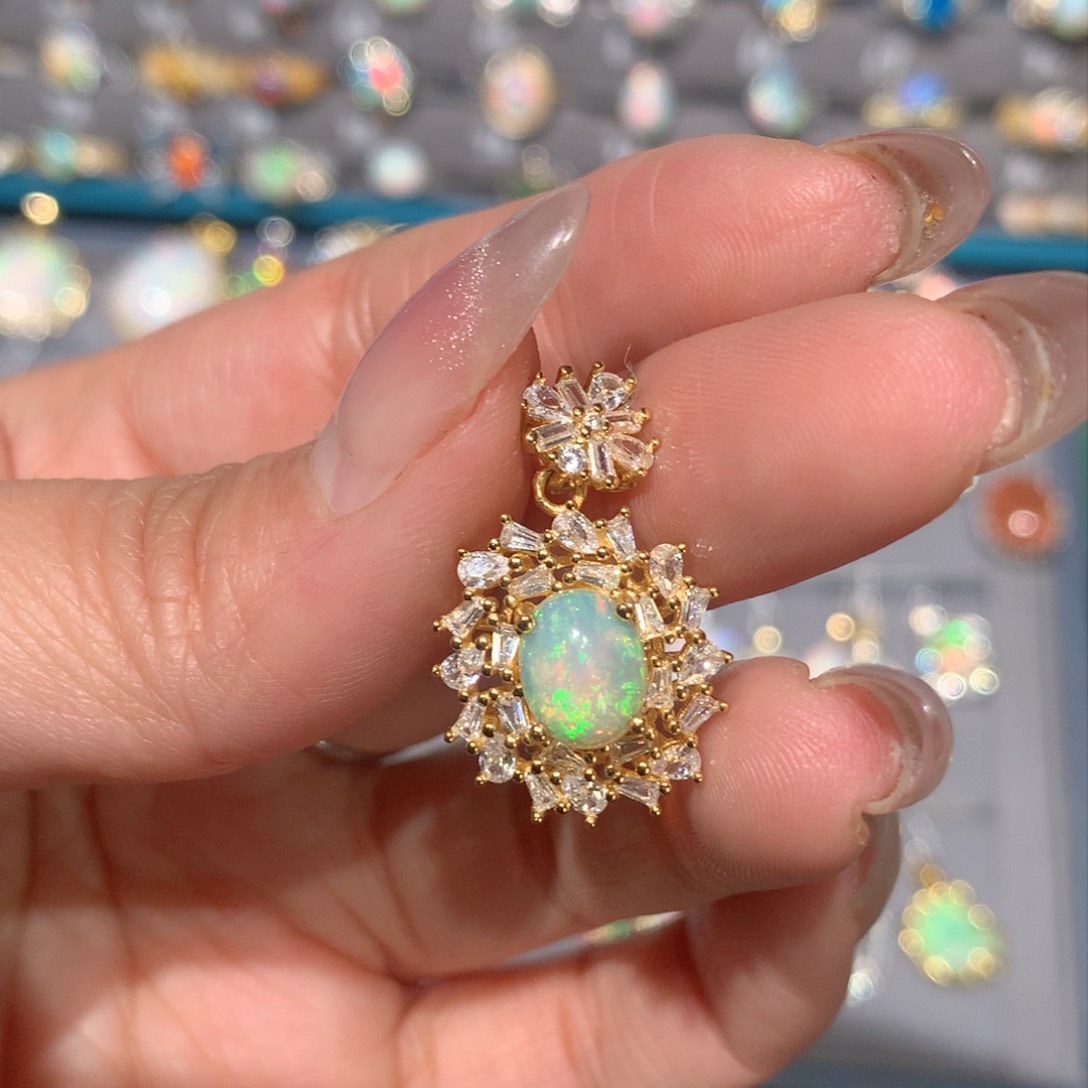 欧泊福利吊坠银S925镶嵌