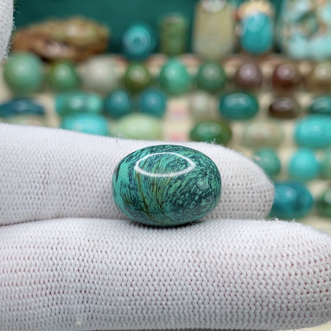 未镶嵌绿松石珠宝奇石