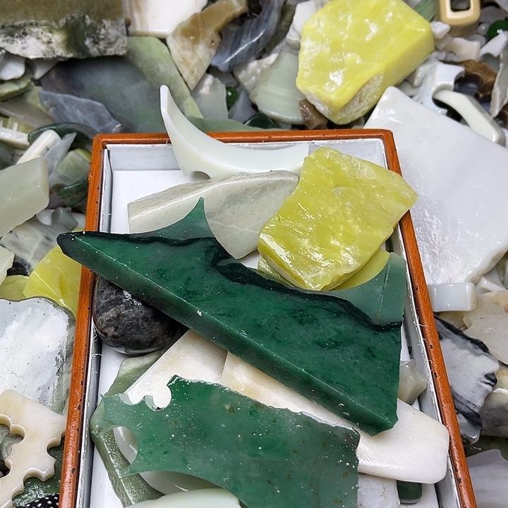 未镶嵌手链和田玉大**图