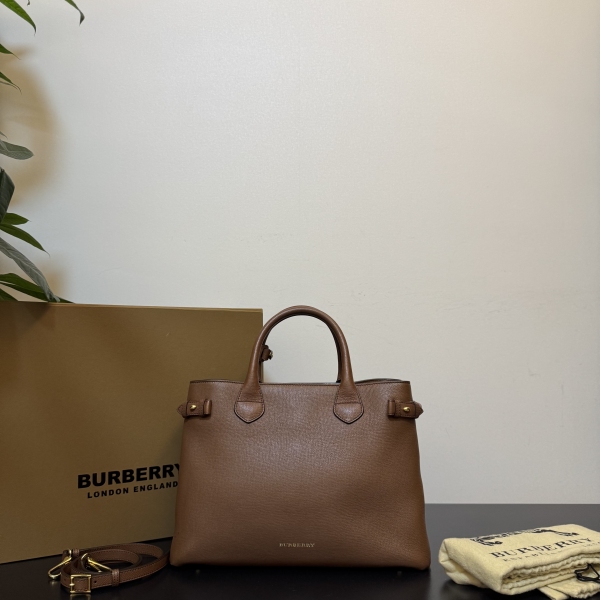 包包/博柏利/95新/250614QR0015