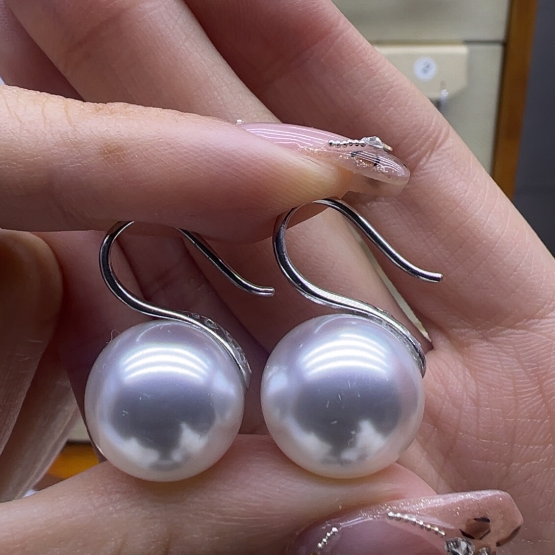 淡水珍珠耳饰未镶嵌