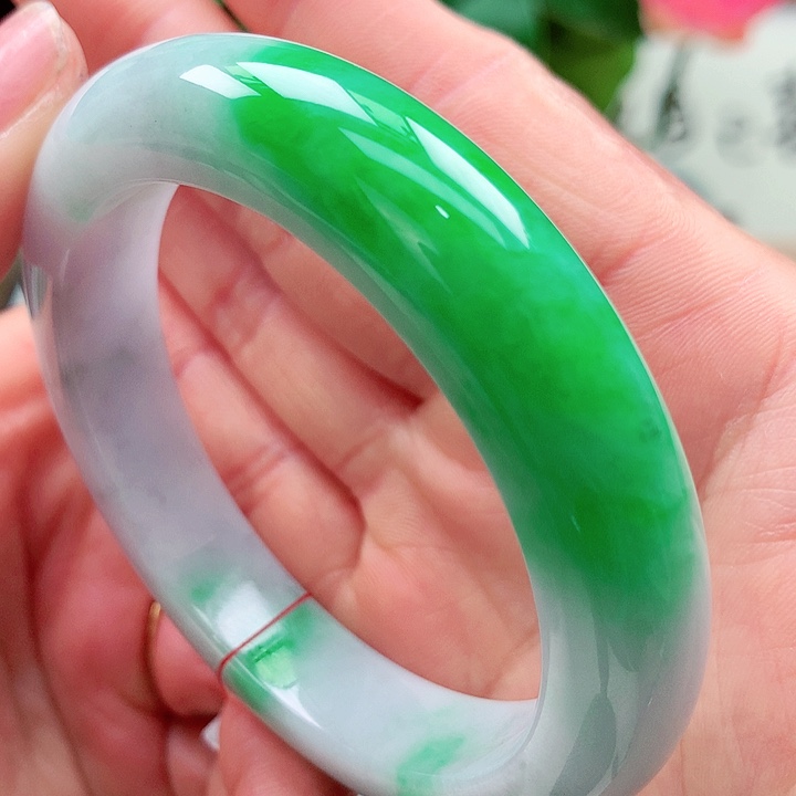 翡翠未镶嵌手镯天然翡翠手镯