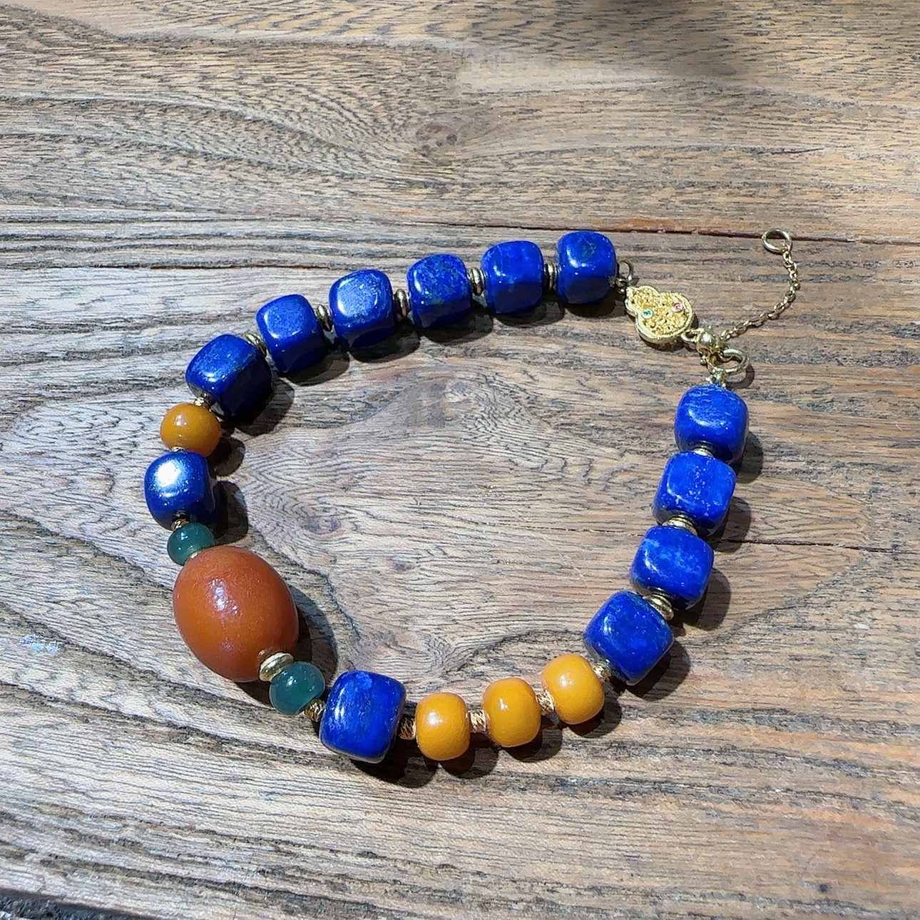 合金锆石手链 复古设计款时尚手链20271