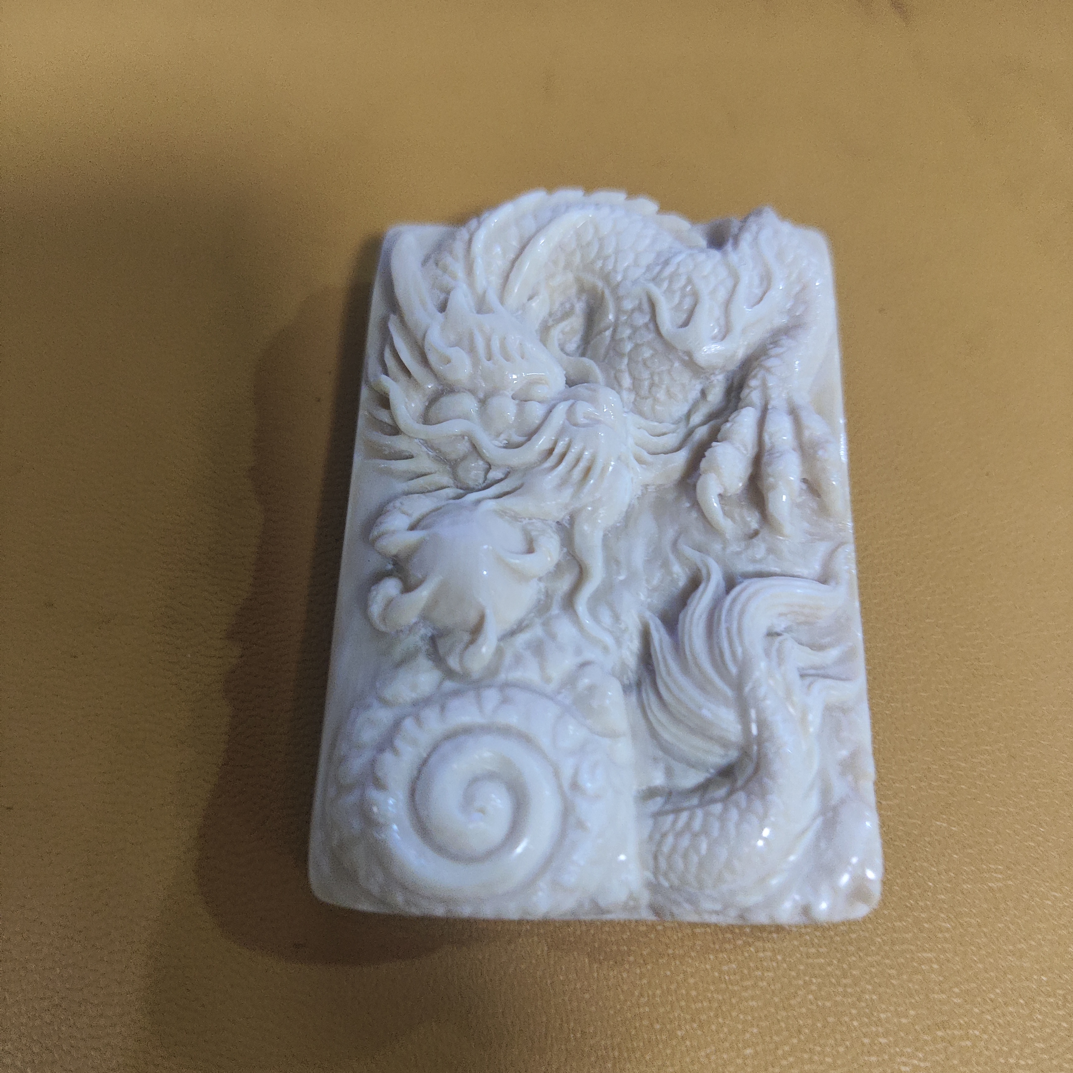 猛犸约33.1克雕刻件ZL0205