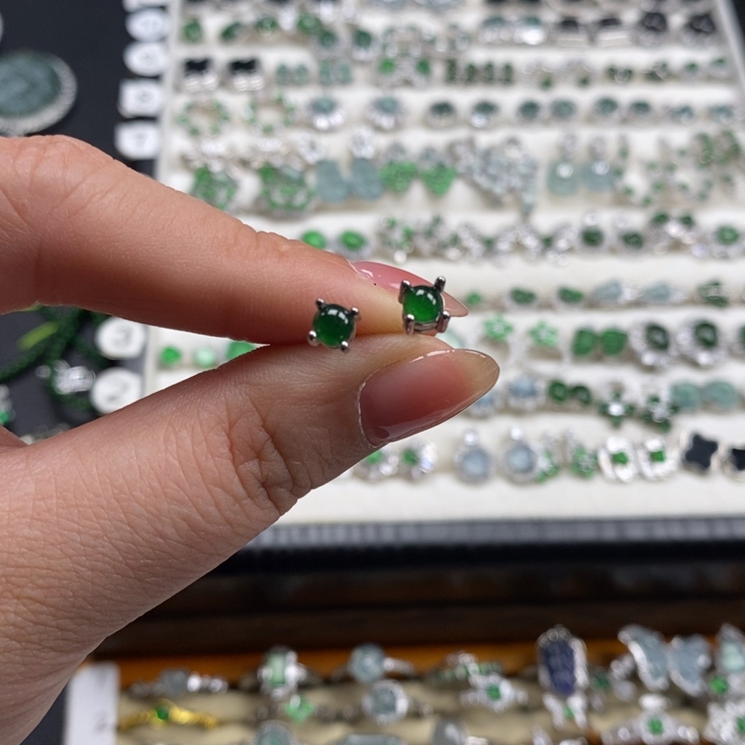 未镶嵌挂件翡翠翡翠