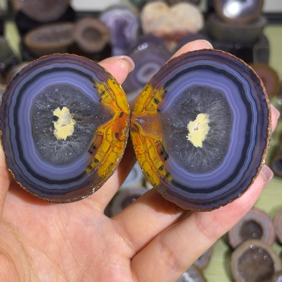 未镶嵌水晶大型摆件（非配饰）