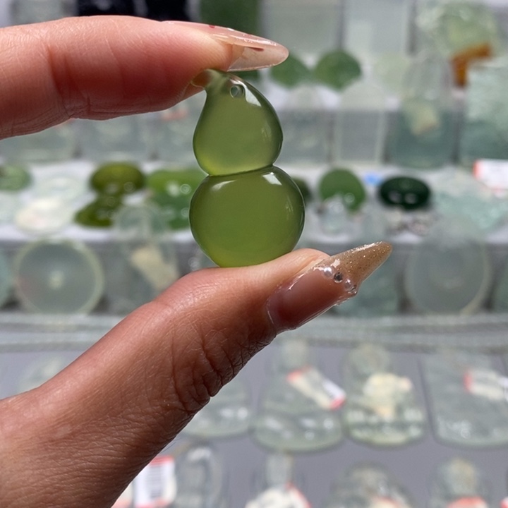 蛇纹石玉颈饰未镶嵌焦***3