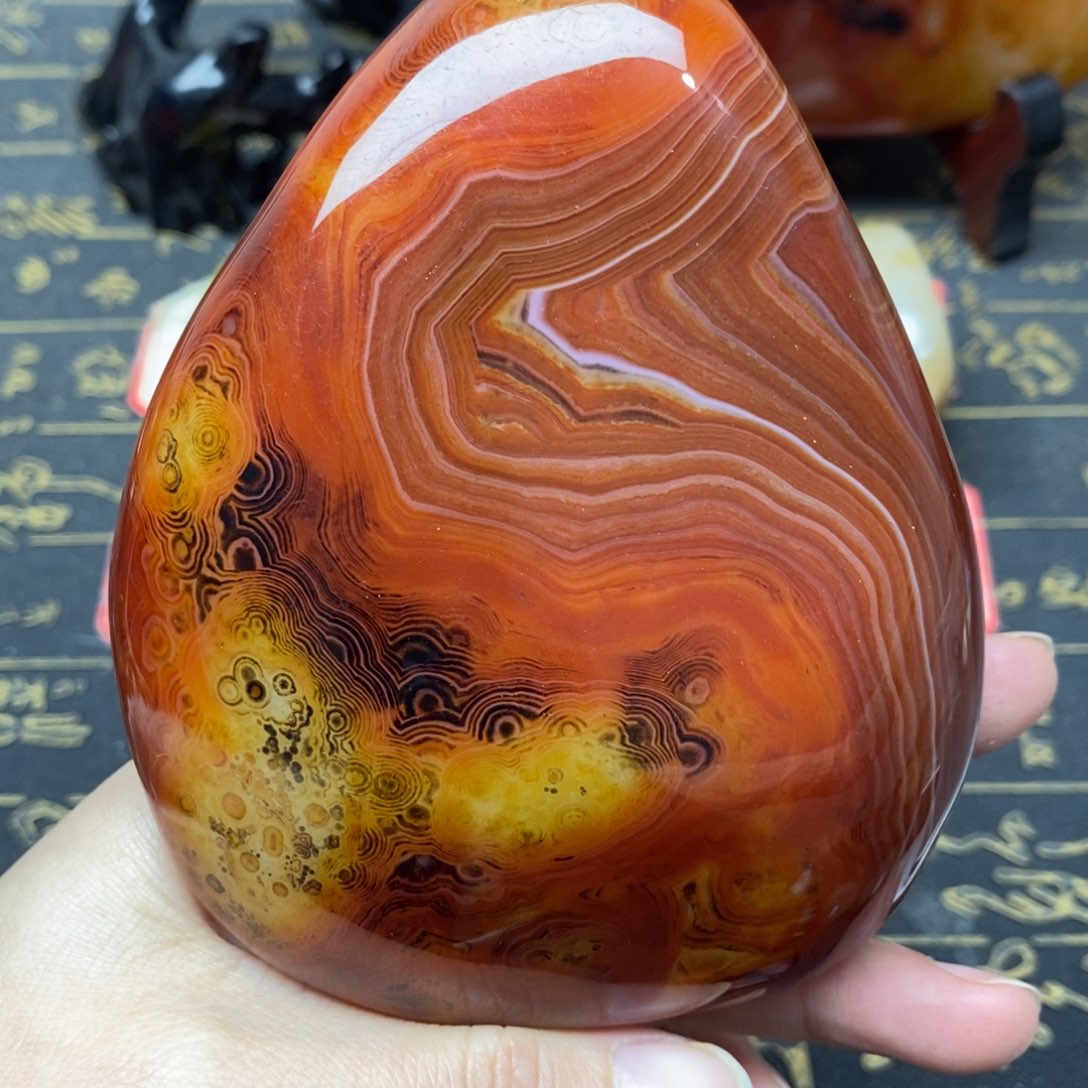 玛瑙/玉髓玛瑙未镶嵌气**洪