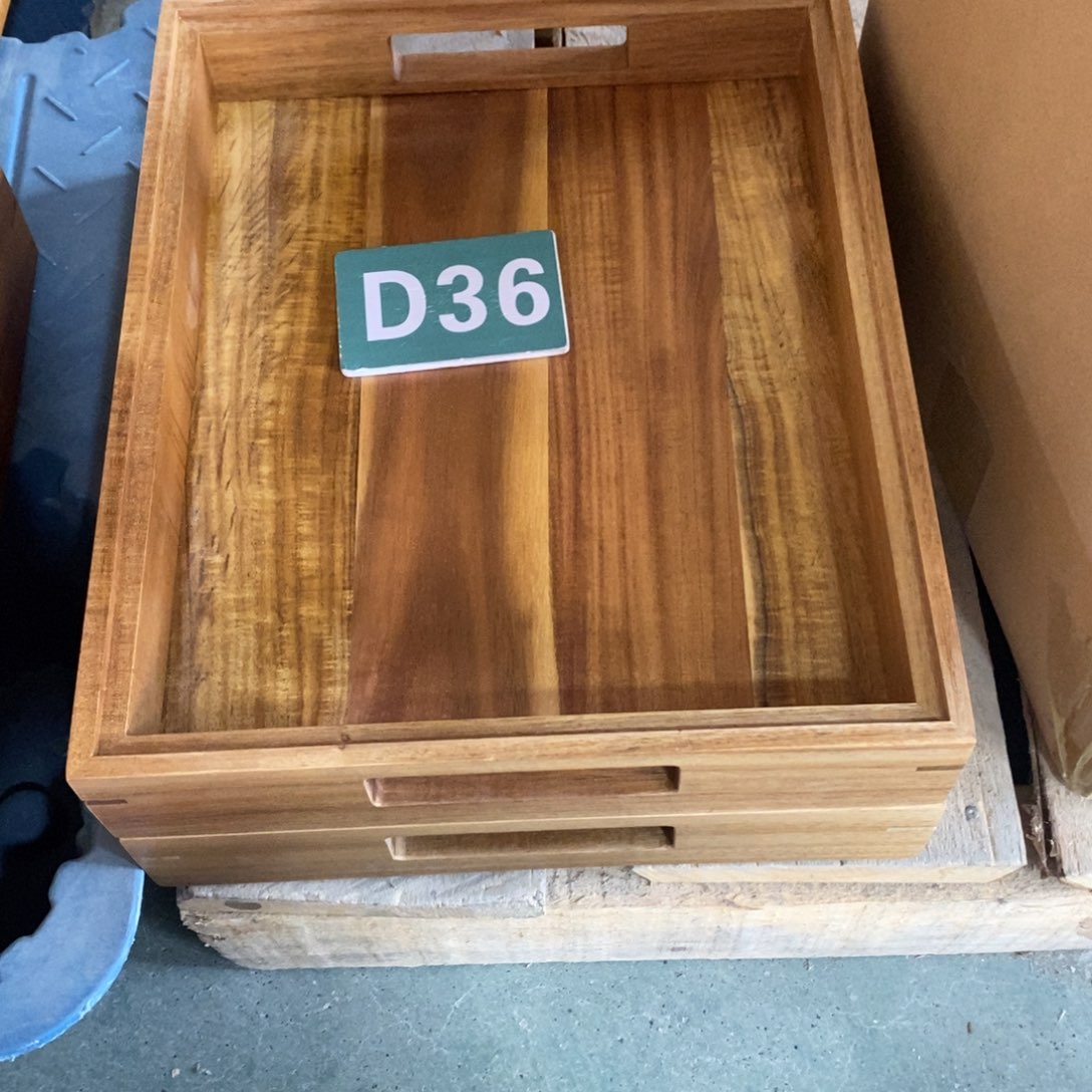 木m***m编号D26托盘2个瑕疵