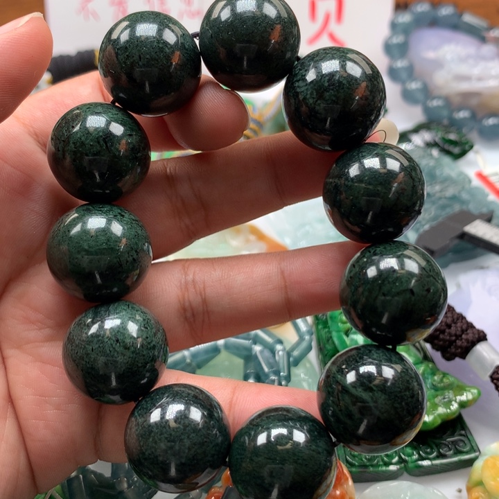 翡翠颈饰未镶嵌保真天然A货翡翠