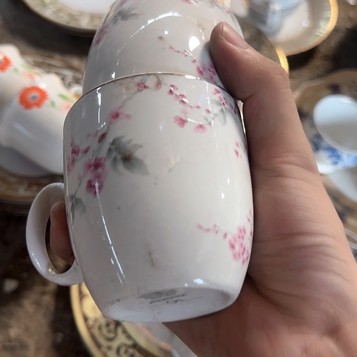 搪瓷微瑕疵两个杯子