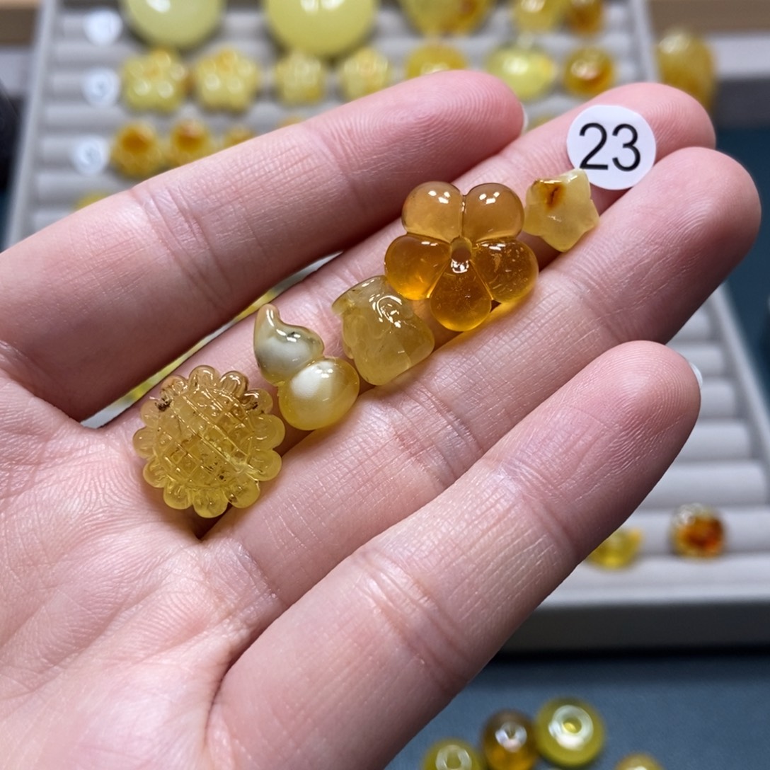 裸石琥珀未镶嵌天然琥珀蜜蜡吊坠