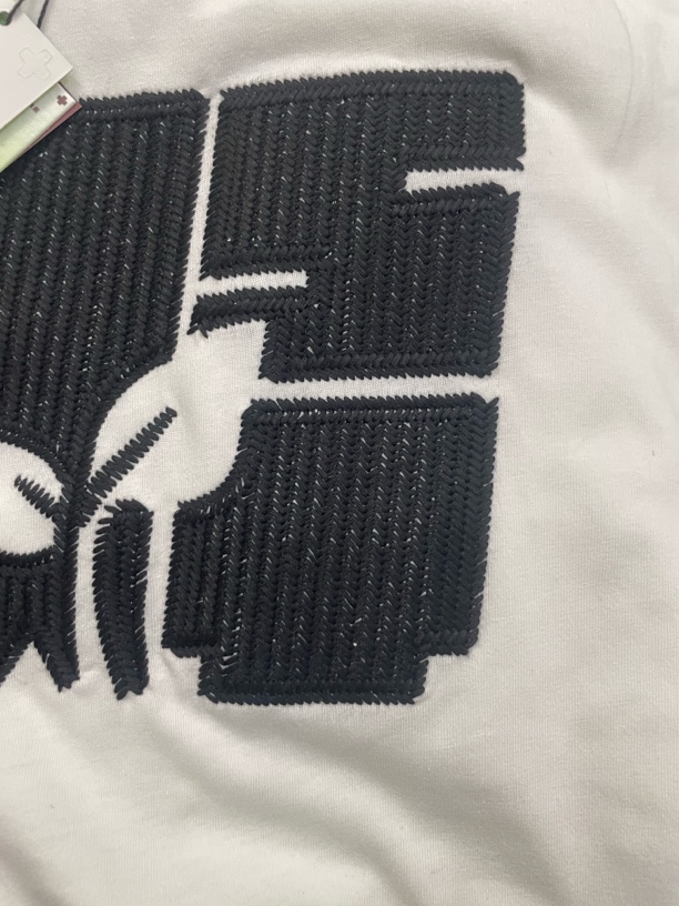 发芽基础重磅刺绣短袖