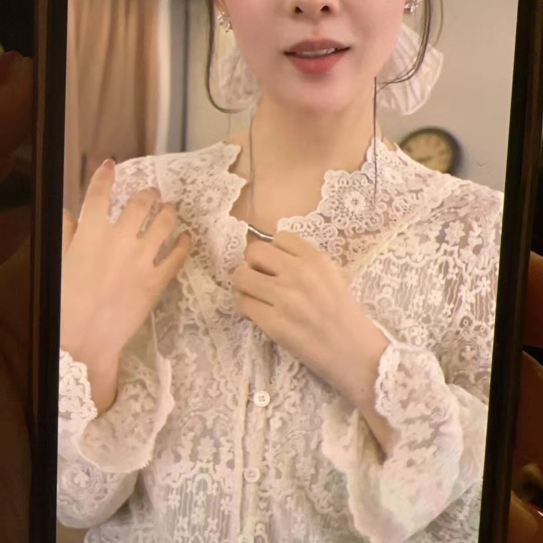 大码薄款长袖蕾丝衬衫女2025新款秋季独特绝美小衫胖MM显瘦小上衣