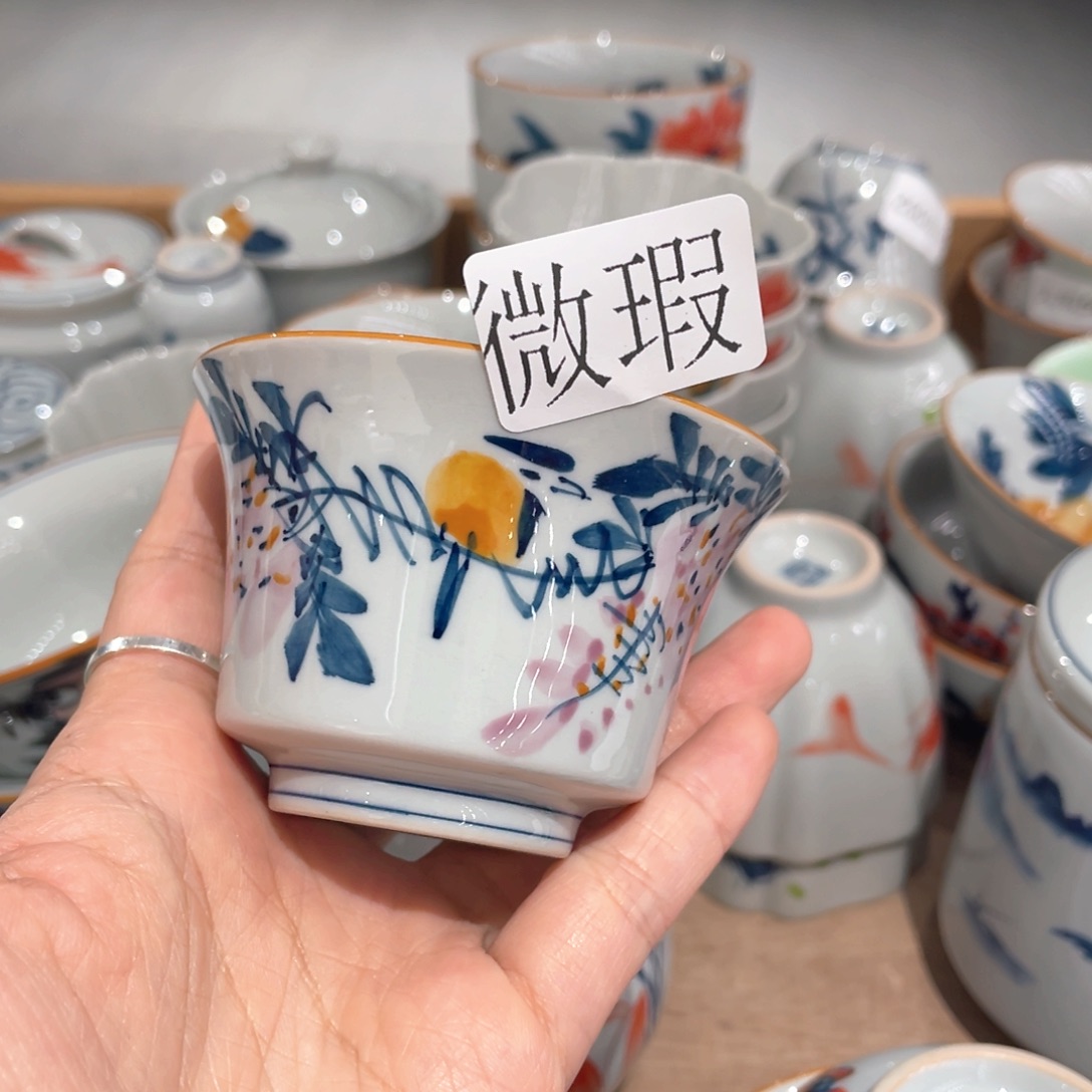釉下手绘茶具微瑕