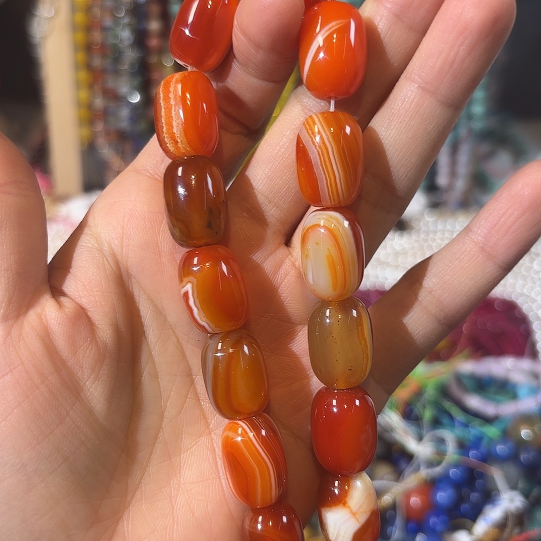 玛瑙/玉髓未镶嵌珠宝半成品红玛瑙卡13-17一条