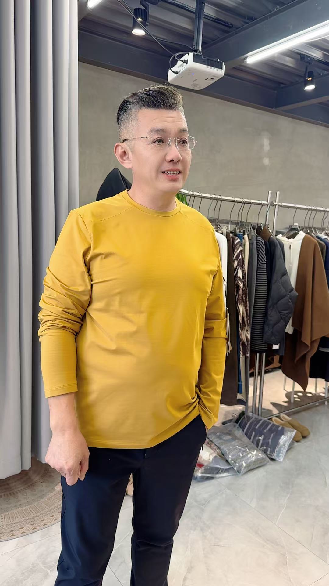 【一吨她娘专属】25冬新款男士户外运动休闲抓绒保暖圆领体恤772622