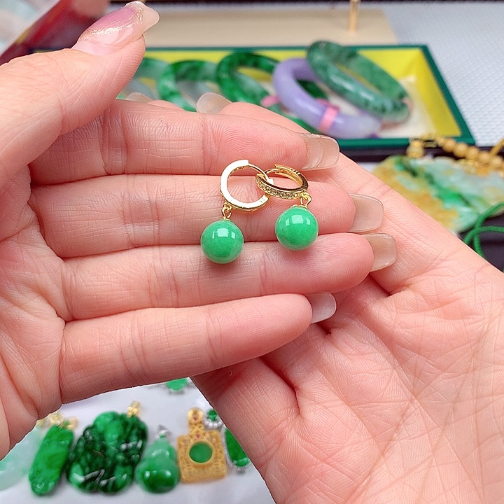 翡翠颈饰银S925镶嵌翡翠